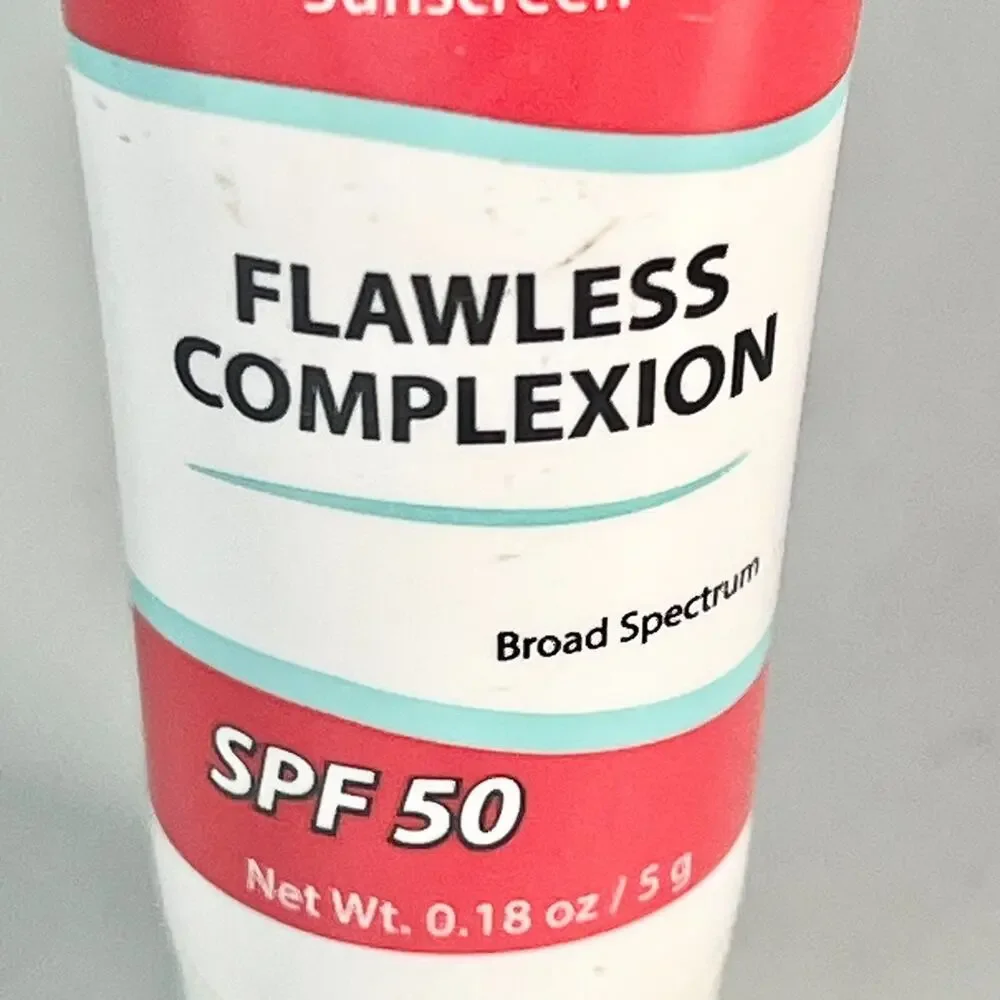 Cotz Flawless Complexion Classic Mineral SPF 50 Sunscreen Travel .18 oz 5g New